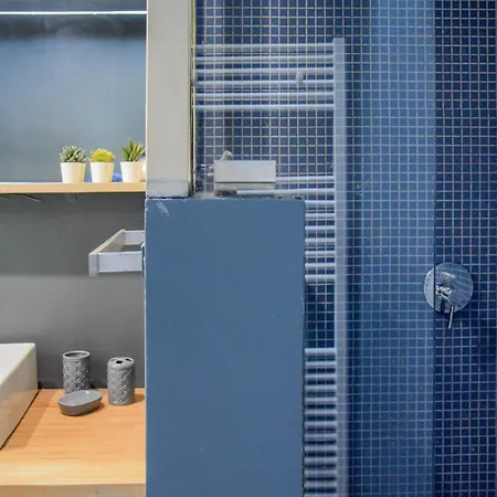 Guesthost - Tiburtina Apartments Apartman Róma